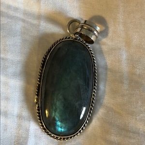Labradorite Pendant .925